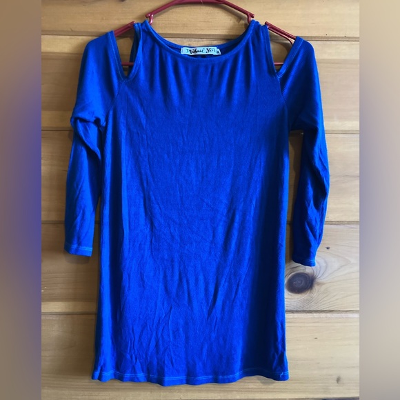 Michael Stars Blue Cold Shoulder • 3/4 sleeve • OS • ribbed, stretchy, sexy 😍 - Picture 6 of 10